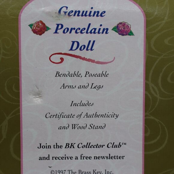 Vintage Camellia Garden Collection Porcelain Doll Stand Collectible 1999 - Picture 4 of 15